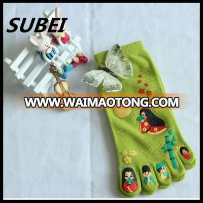 Korea cartoon cotton toe socks male sports socks